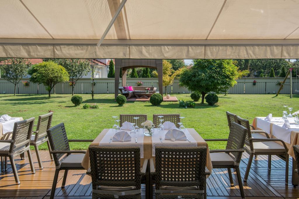 Hotel By Gastroid Ilidža Bagian luar foto