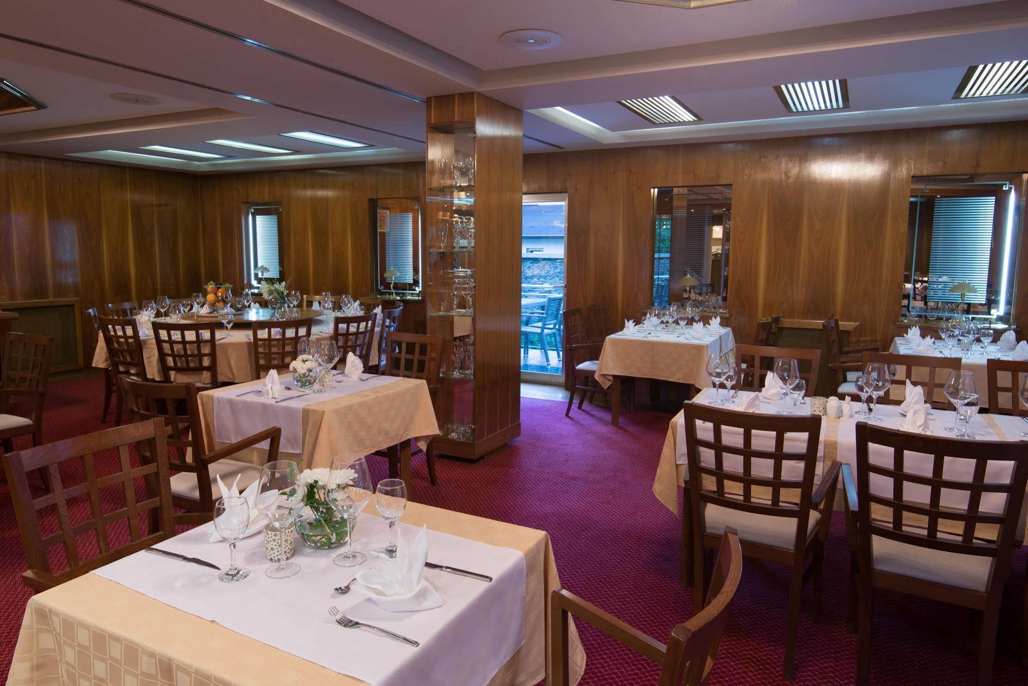 Hotel By Gastroid Ilidža Bagian luar foto